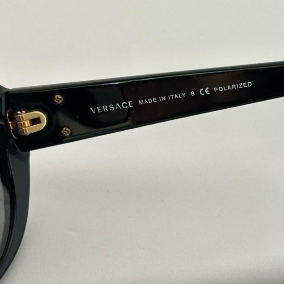 Versace Women’s Medusa 4239 GB1/T3 Sunglasses - Picture 7 of 11